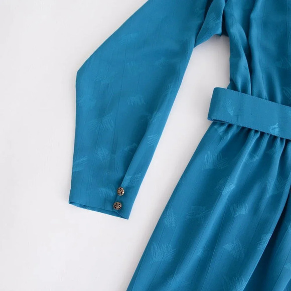 Vintage Teal Midi  Dress with Shoulder Pads & Belt - Picture 11 of 14